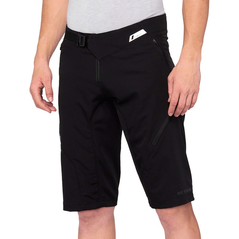100% Airmatic Shorts – Black Mens 32