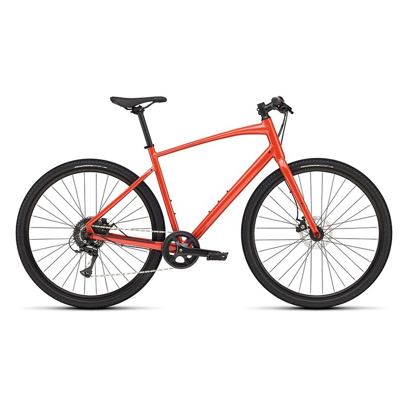 2025 Specialized sirrus x 1.0 km bike gloss deep orange / redwood reflective m