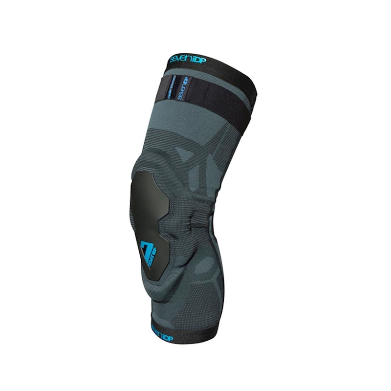 7iDP Project Knee Armor (Black/Grey) (M)