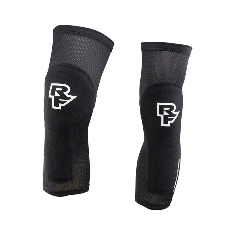 Race Face Charge Knee Pads (Stealth) (M)